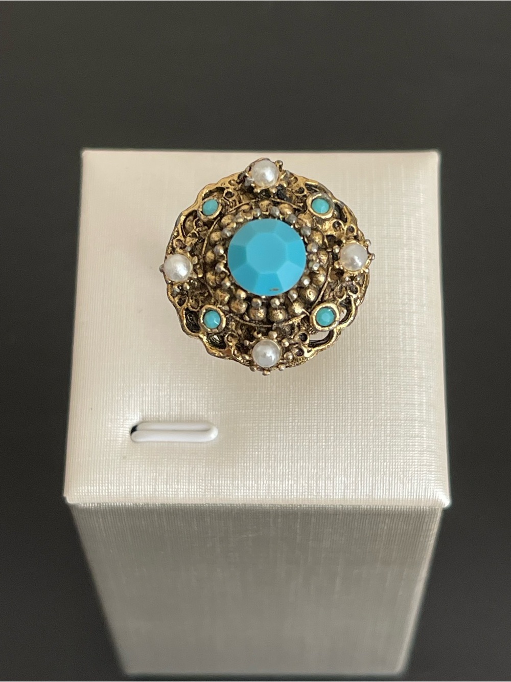 Vintage-Inspired faux Turquoise & Pearl Gold Ring